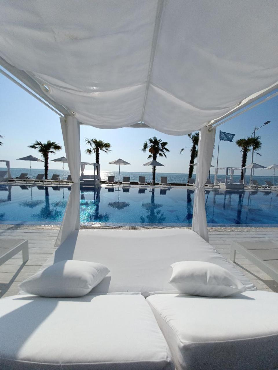 Luxury Oasis Apartment チャクビ エクステリア 写真